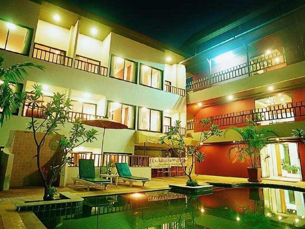 Bp Chiangmai City Hotel Chiang Mai Esterno foto